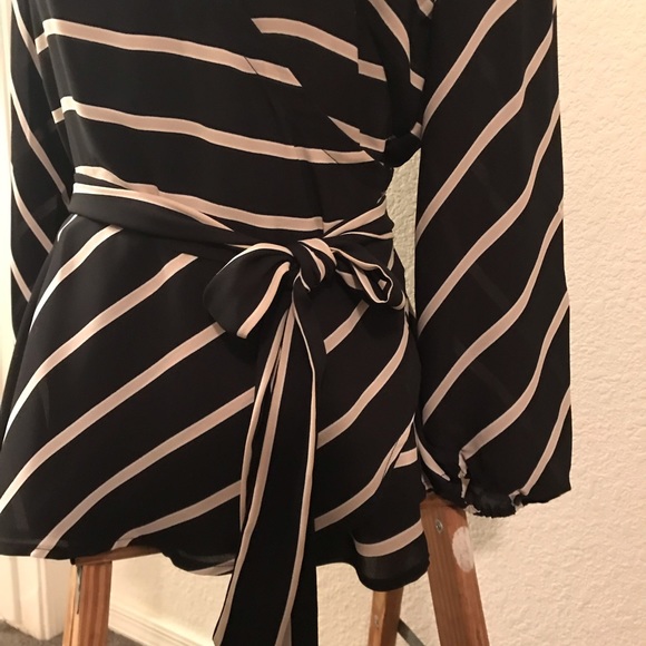 Loft wrap tie waste blouse - Picture 2 of 8